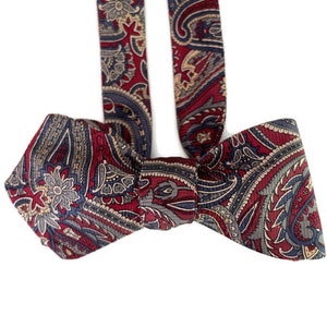 Men&#39;s Silk Bow Tie - Grand Paisley - One-of-a-Kind, Handcrafted - Self-tie or Pre-tied