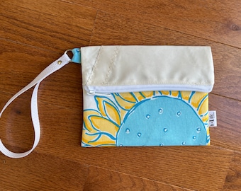 Recycle sail Sunflower Wristlet
