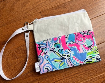 Recycle Sail Wristlet