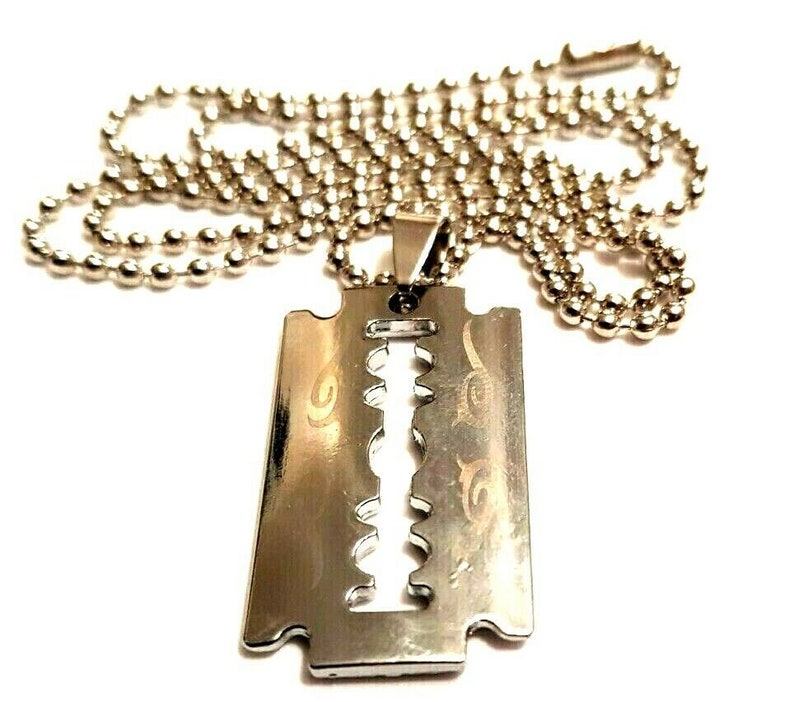 Retro Unisex Steel Razor Blade Necklace on a 24 inch Stainless Steel Bead Chain Punk Emo Goth Rocker Valentine/'s Day Gift Father/'s Day Gift