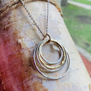 Circle Necklace for Women - Multi Circle Gold & Silver Necklace for Mothers, Daughters,  Grandmothers - Layered 2 34 5 Circle Design Gifts