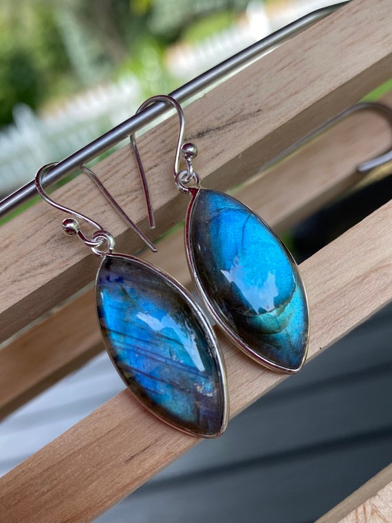 Radiant Labradorite Dangle Earrings: Gold-filled Wire Bezels vermeil 18k,  Blue Gemstone Moonstone Drops unique Handmade Gifts for Her Wife - Etsy  Norway