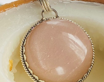 Pink Moonstone Pendant Necklace For Her Women: Large Round Peach Moonstone -Rare-Natural Cat&#39;s Eye Moonstone -Heart Healing Crystal Gifts