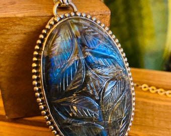 Carved Labradorite Pendant-Blue Flash Silver Set large Oval Labradorite AAA Quality-Unique Floral Statement Necklace-Christmas Gifts for Her