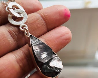 Black Shungite Pendant Necklace For Men Women- EMF Crystal Protector Necklace Jewelry Gifts For Him Her - Shungite Gemstone Shield Necklace