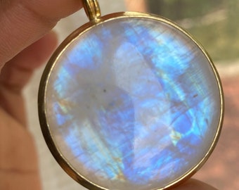 Gold Moonstone Necklace for Women -Round Moonstone Pendant- 18k Vermeil Moonstone Jewelry- Sterling Silver Gold Plated Moonstone Necklace