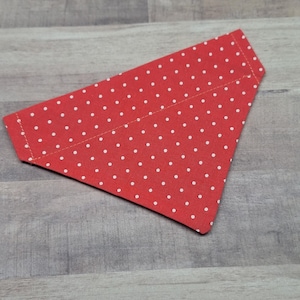 Coral Dog bandana, over the collar dog bandana, slip-on dog bandana, pet accessories, dog scarf, dog lover gift, custom dog bandana, girl