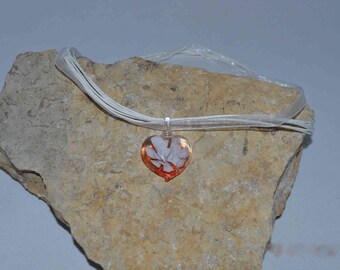 April Heart Flower Necklace White, orange, pink, ribbon, clear glass, small pendant, white cords, transparant white ribbon necklace