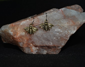 Golden Bee Earrings, brass bees, mixed metal, honeybee, bumblebee, bronze, flying, black and yellow, beeutiful charms, VioletOpalThreads