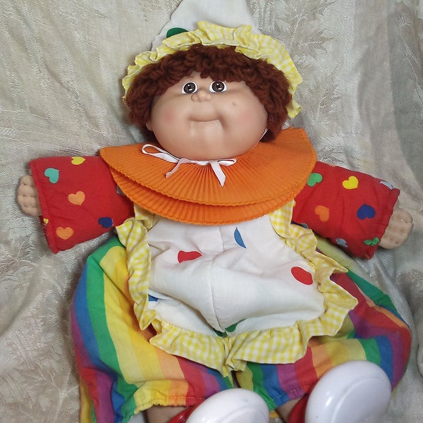 VTG '86 Cabbage Patch Kids Doll in '85 CPK Circus Kids Clown Outfit w/Shoes, Original Diaper Auburn Loops / Brown Eyes Head Mold 8