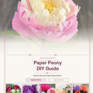 Peut inclure: Un guide de bricolage pour pivoine en papier, avec une grande fleur en papier détaillée au centre. La fleur est un mélange de rose, de blanc et de jaune. Le guide comprend le texte "Paper Peony DIY Guide".
