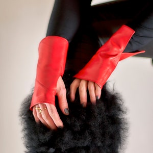 Rote Leder Armstulpen, Lange Leder Stulpe Verschiedene Farben Hochwertiges echtes Leder