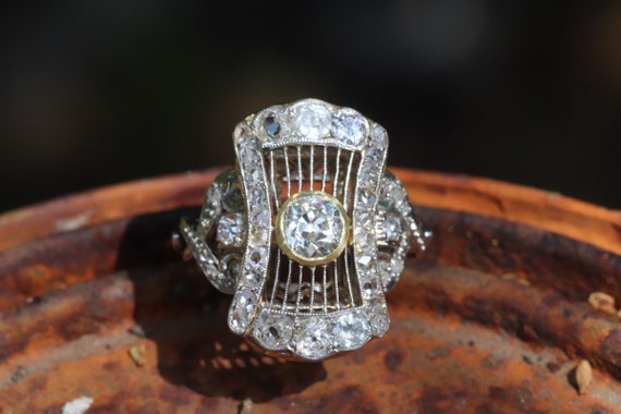 Vintage 1940s 18k Gold Peach Sapphire and Diamond Halo Ring – ALEXIS BITTAR