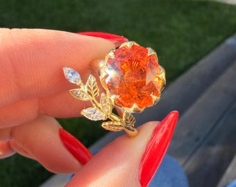 Spessertite garnet ring in 18k yellow gold