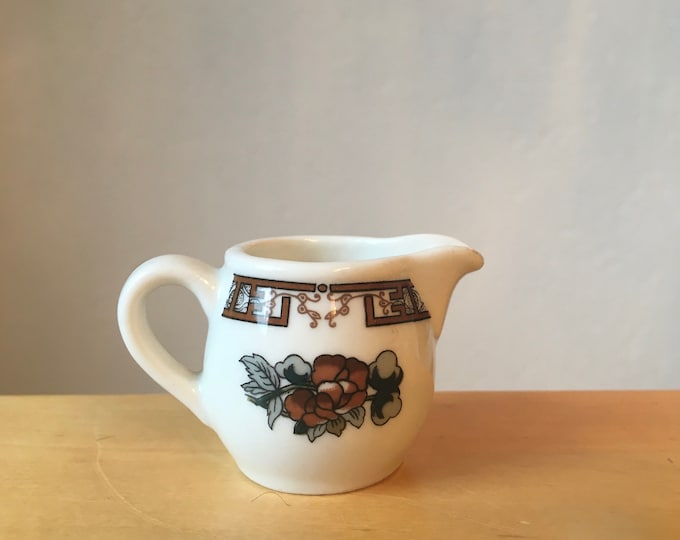 porcelain doll creamer, miniature creamer Bauscher Weiden Bavaria