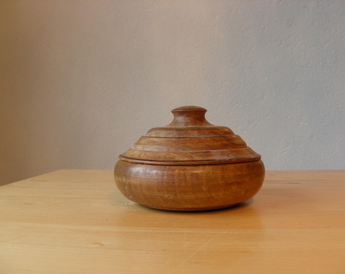 Turned Wooden Bowl or Trinket Dish With Cover