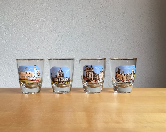 Vintage Shot Glasses, Liquor Glasses, Schnapps Set of Four London Tourist Attractions Glasses Gold Trim