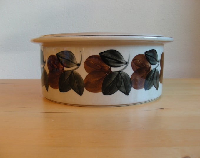 Arabia Finland Ruija serving dish, casserole