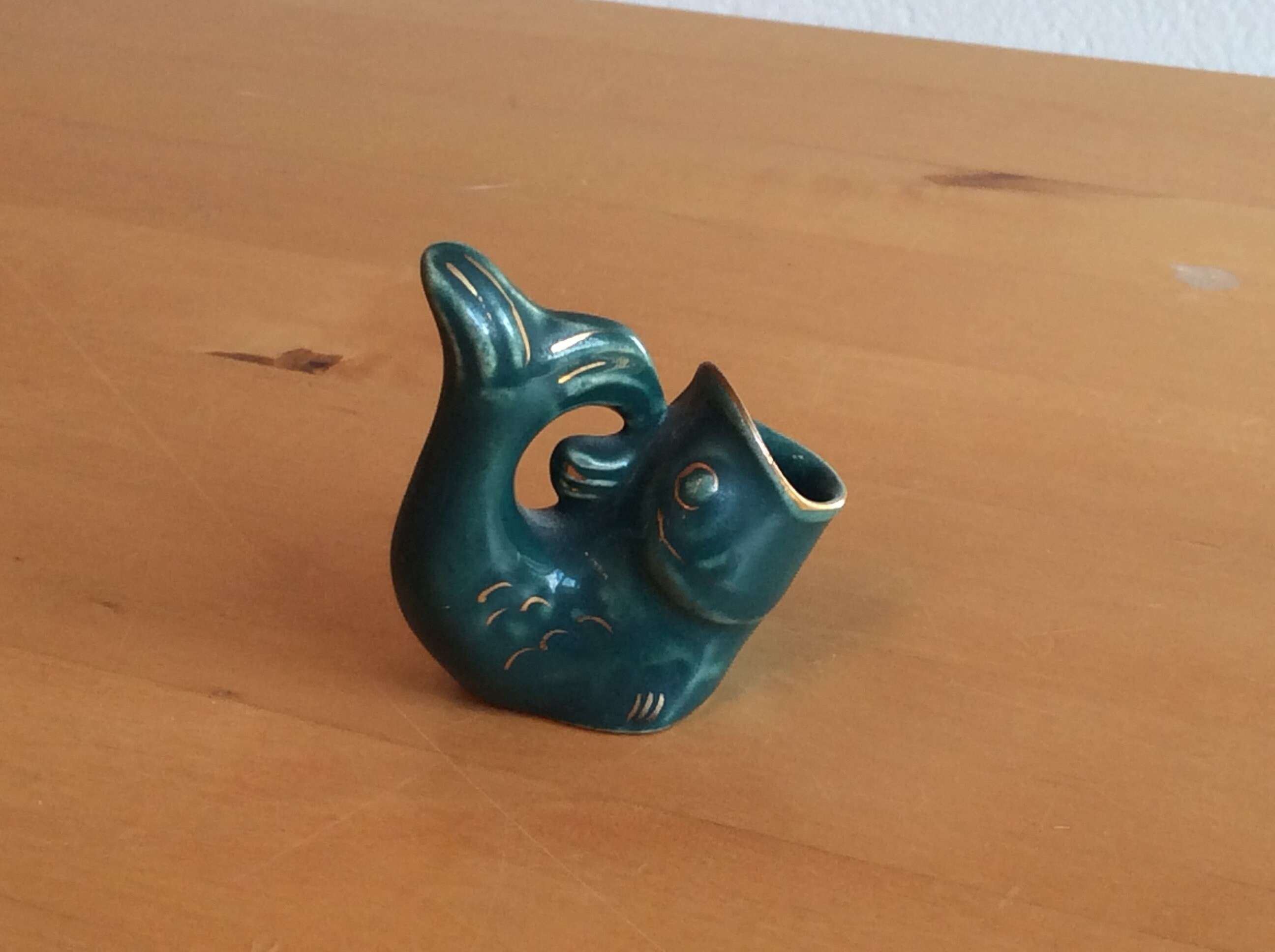 Pretty vintage fish toothpick holder