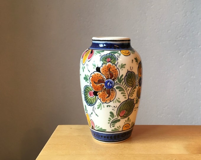 Delfts Regina Polychrome Vintage Vase