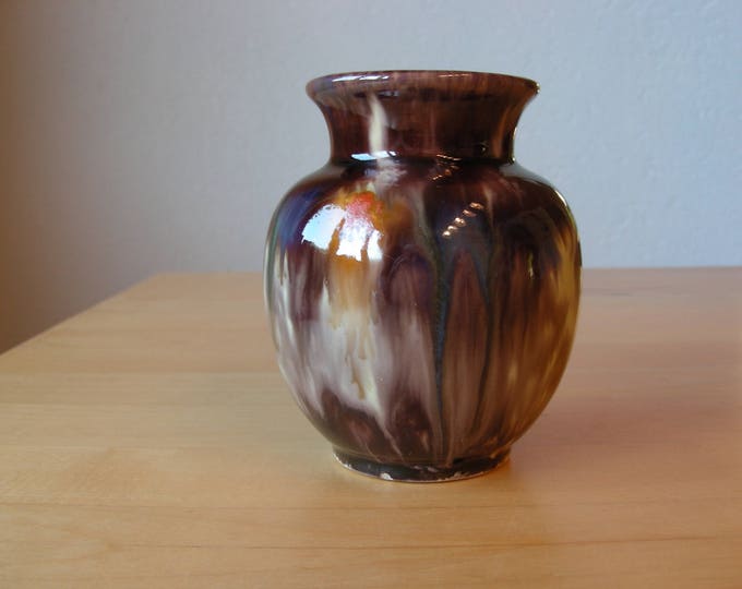 Pretty vintage West German vase