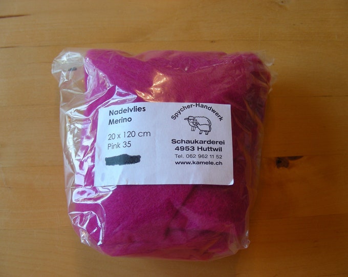 Beautiful dark pink merino felting wool