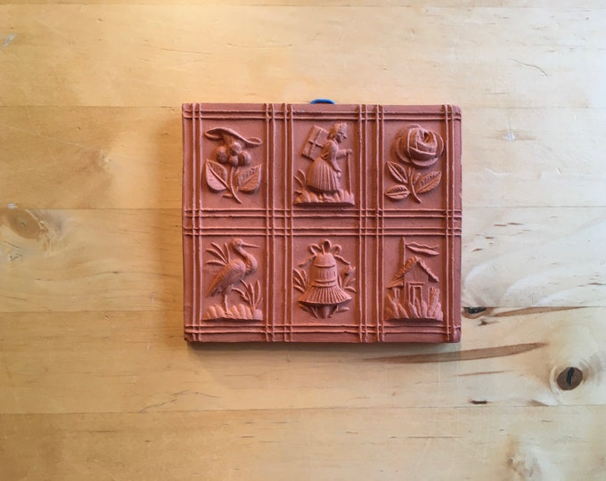 Clay Relief of Antique Springerle Cookie Mould Motif Ernenwein Pottery Marmoutier Alsace France