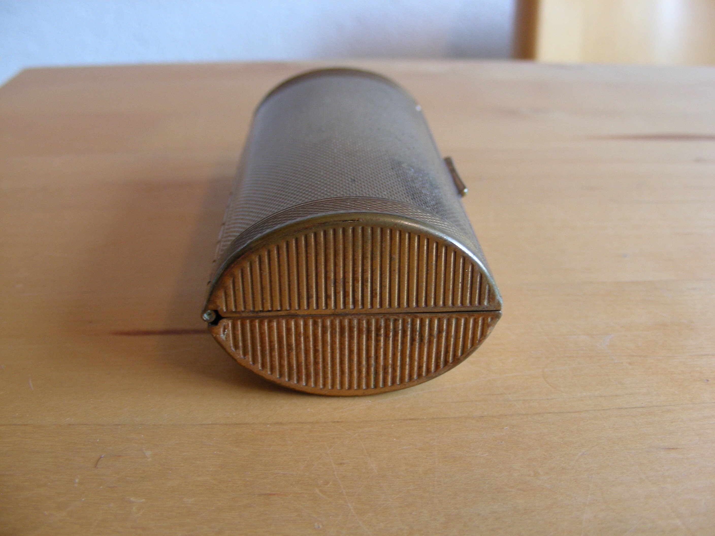 Vintage case, gold metal, glasses case