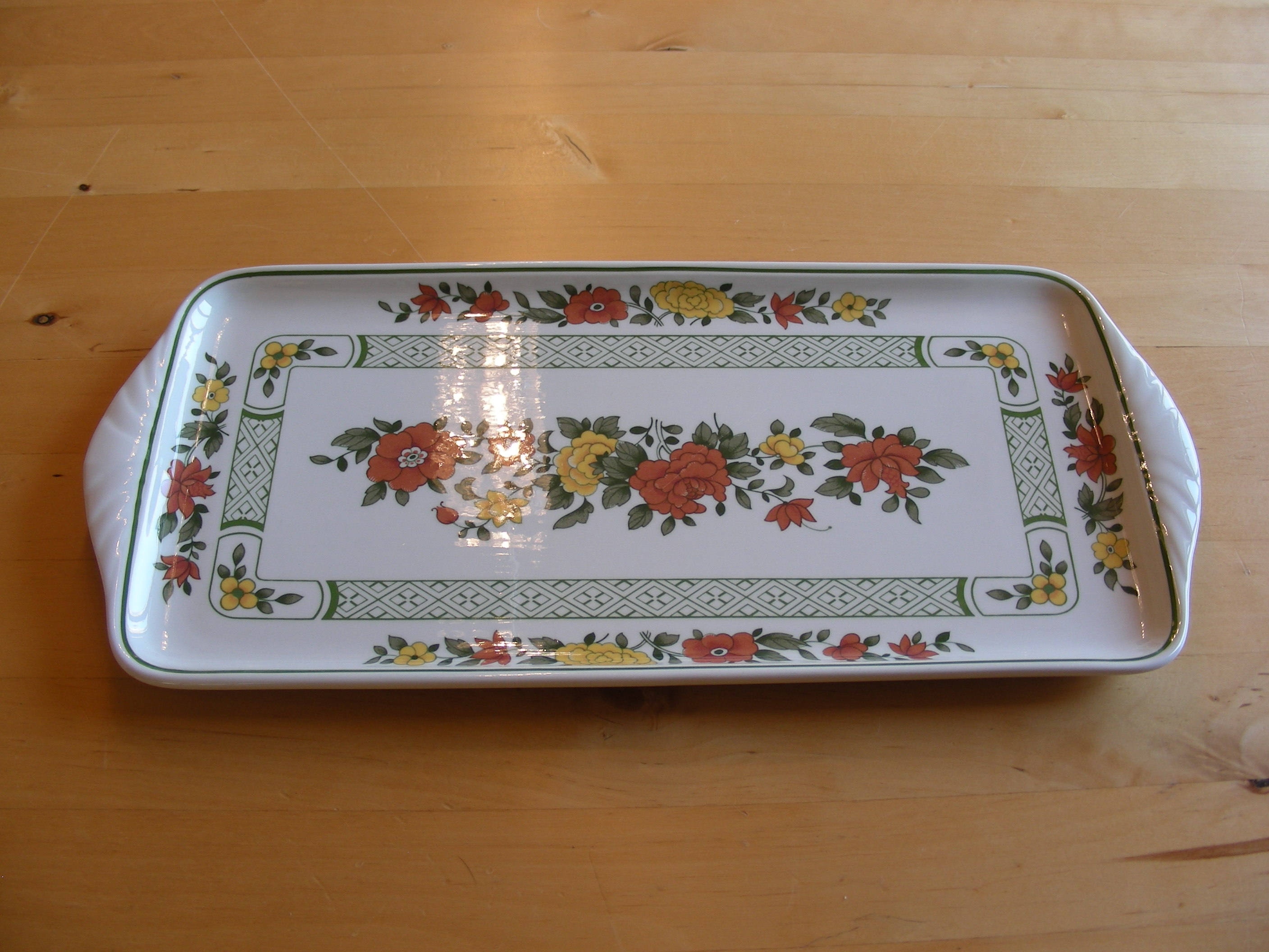 Long cake plate, Villeroy and Boch Summer Day