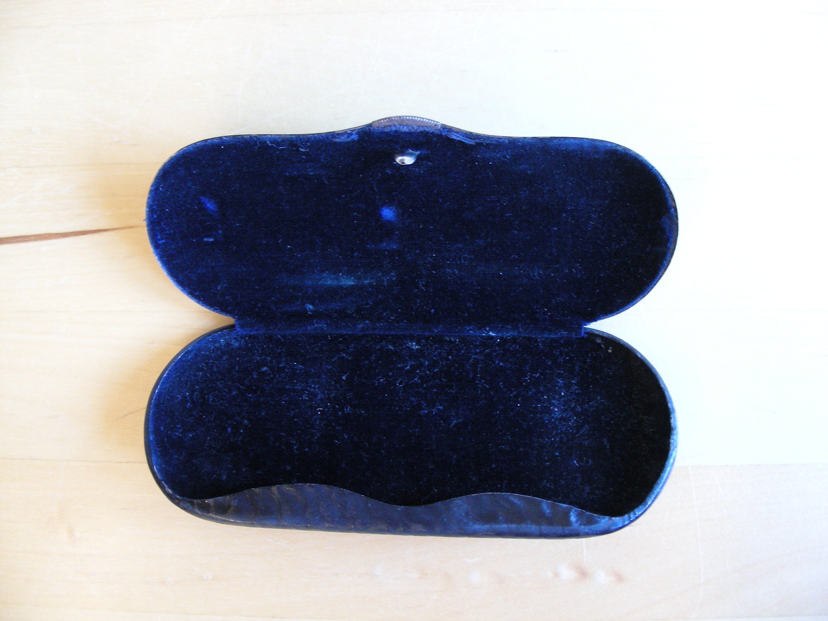 Vintage eyeglass case