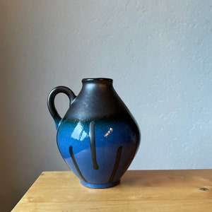 Carstens Tönnieshof Vase 1522 14 Fat Lava Era Mid Century WPG Pottery