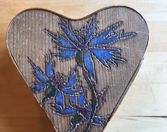Heart Band Box With Corn Flowers