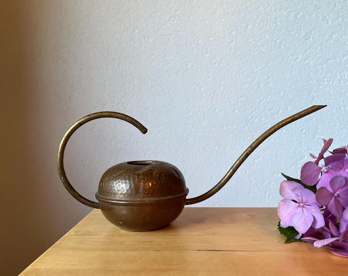 Mid Century Watering Can Space Age Deco LEAKS