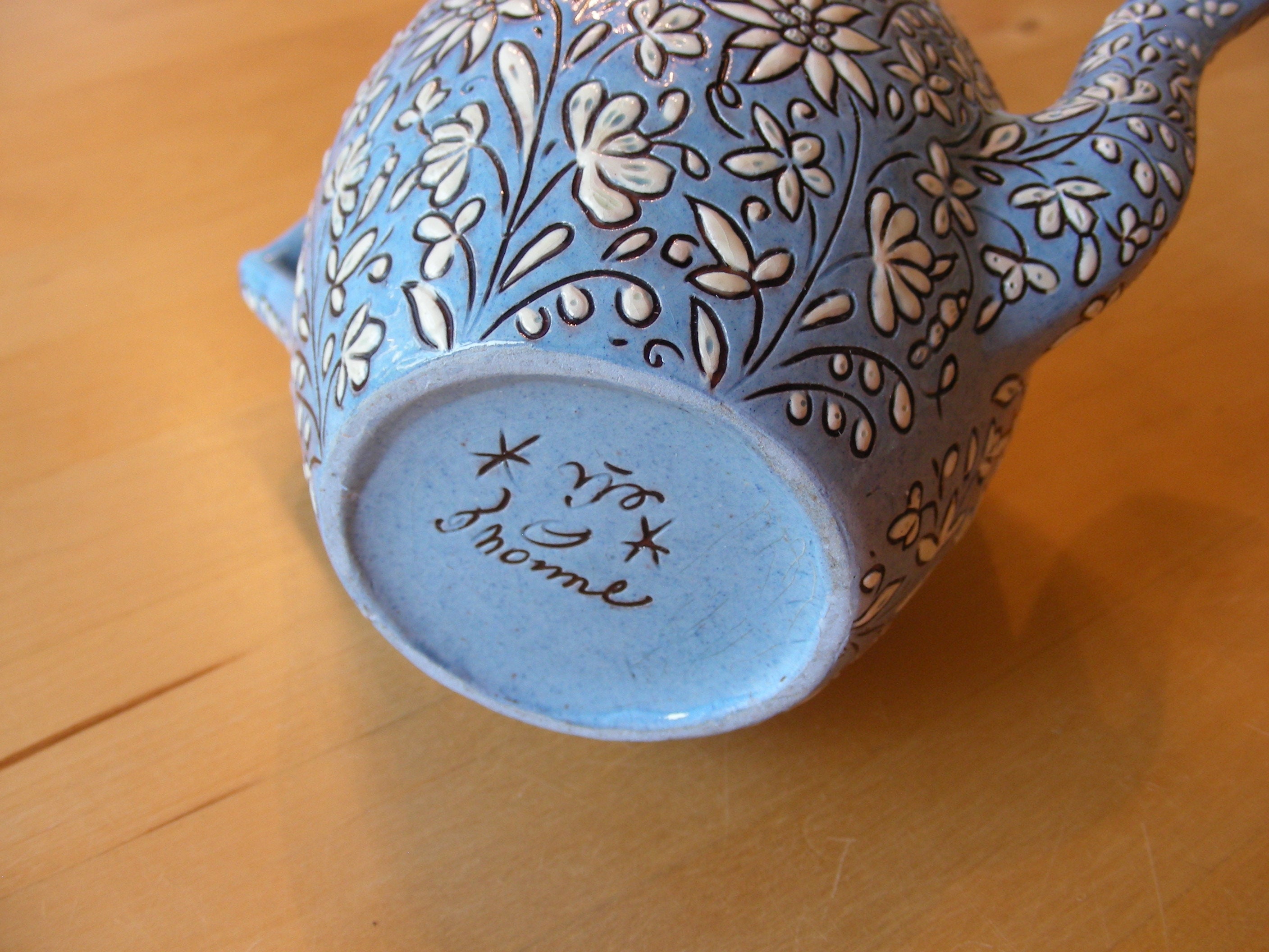 Beautiful antique Thoune ceramics small coffee or tea pot, no lid