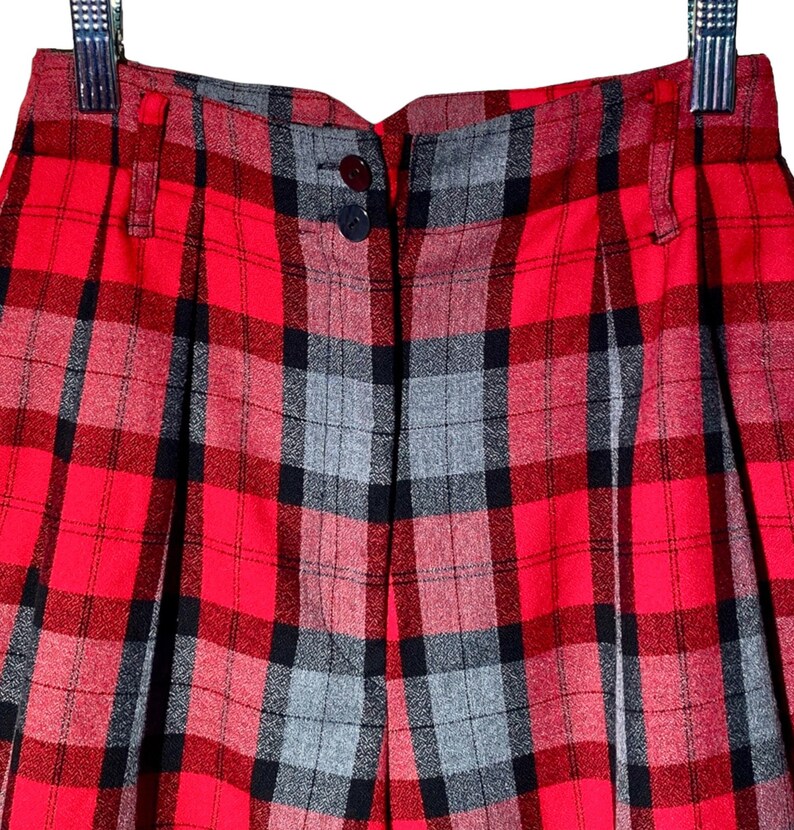 High Waisted Shorts, Vintage 90s Plaid Baggy Trouser Short, High Rise High Waist Long Tartan Shorts, Simple Casual Red Gray Shorts Size 3 /4 image 2