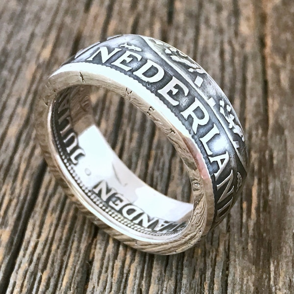 Dutch Silver Guilder Coin Ring. The Netherlands. 2 1/2 Gulden - Holland - Queen Juliana