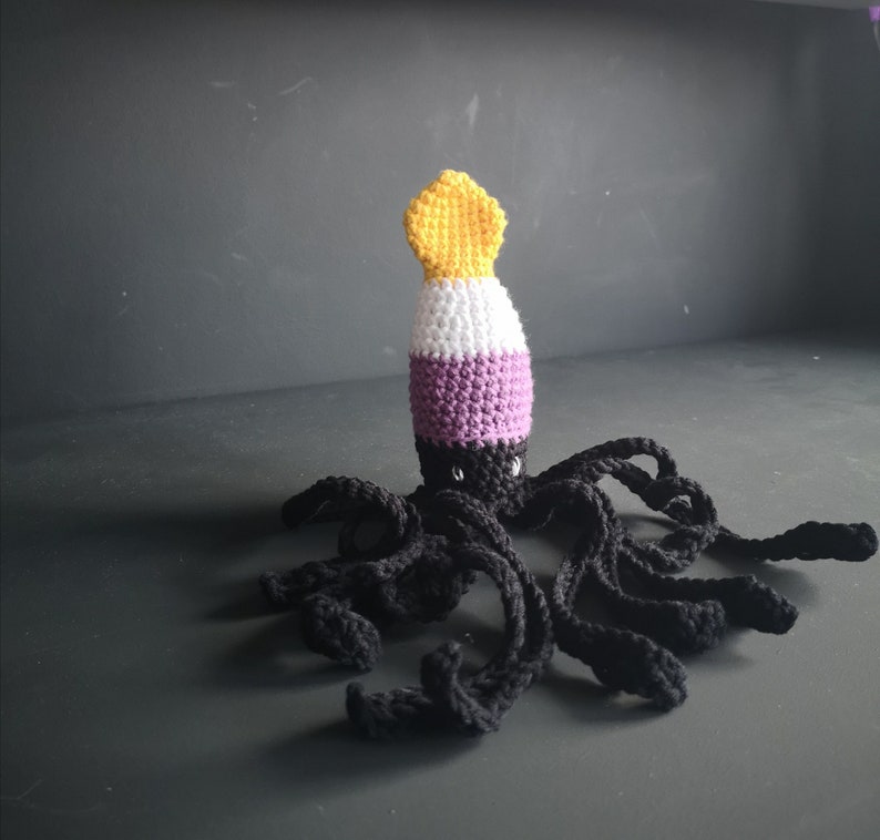 Crochet LGBTQ, Nonbinary pride, LGBTQ squid image 1