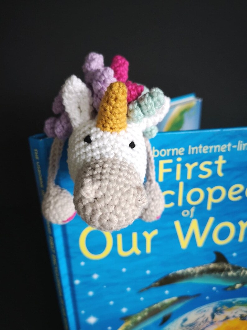 Marque-page licorne, marque-page au crochet, cadeaux rat de bibliothèque image 2