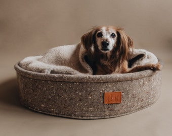 Cuccia artigianale per cani, cuscino reversibile in lana e tela, luogo di riposo perfetto per le razze che nidificano, regalo unico per i proprietari di cani, marrone terra intenso / HAIN