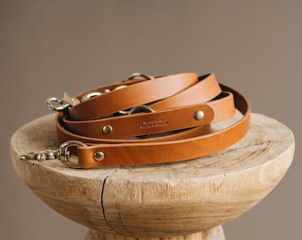 Bruine leren handsfree hondenriem: moderne crossbody hondenriem 'LASSO'