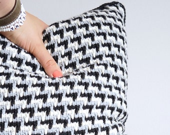 Tunisian crochet | Etsy Cottage Throw Pillow Tunisian Crochet
