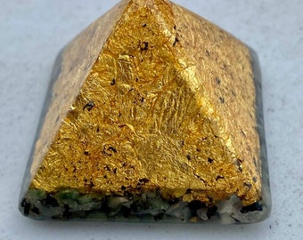 Smaragd Überfluss Kleine Pyramide Wohlstand 24k Gold Positive Orgon Energie Überfluss Gift=Life+LOVE!!!