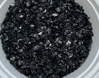 Jet - Medium Chips - kein Pulver - 100% Crystal Calms Löscht Schützt das Wurzelchakra Life + LOVE!