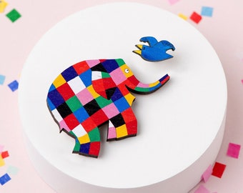 Elmer der Elefant Brosche, Geschenk für Lehrer und Bücherliebende, Kirschholz Tier Anstecker, Elmer Schmuck, LGBTQ Geschenk