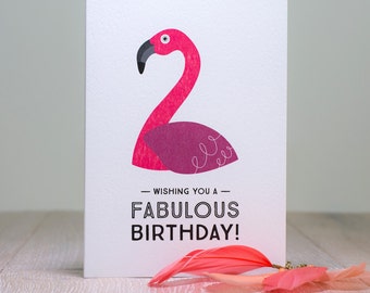 Cartão de aniversário de flamingo rosa: design escandinavo retrô