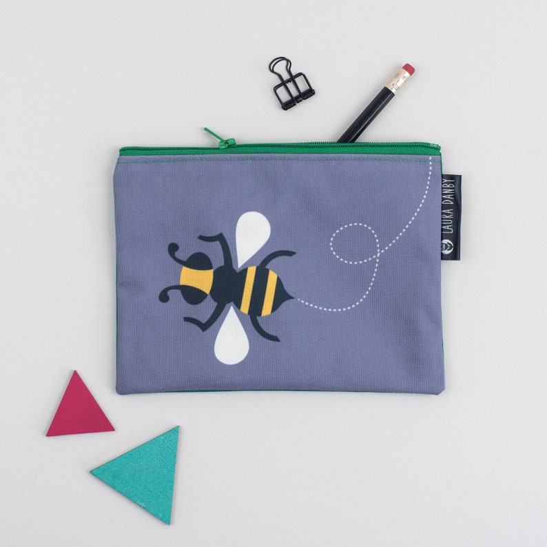 Bee Purse Animal Lover Gift Animal Pencil Case Scandinavian Design Woodland Makeup Bag Green Bee Toiletry Bag Bee Coin Pouch Bee Gift