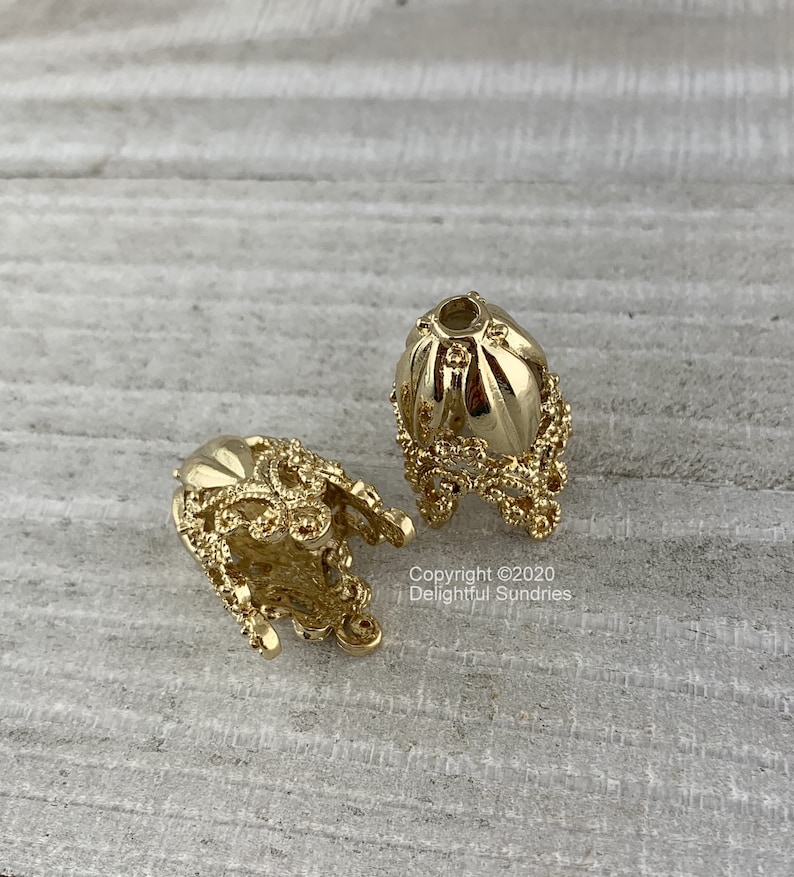 QTY 2 or 4 Gold Findings A103 Gold Plated Bead Cap Large Victorian End Cap 30 x 20mm Filigree Fast Ship USA Sari Silk Tassel Necklace