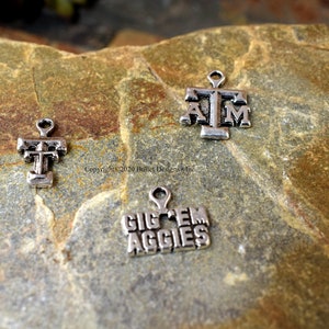 Collegiate Silver Charms, Texas A&M, LSU, Ohio State, Alabama, Georgia State, Ole Miss, Auburn, Texas Tech, Florida Gators, Oklahoma Sooners