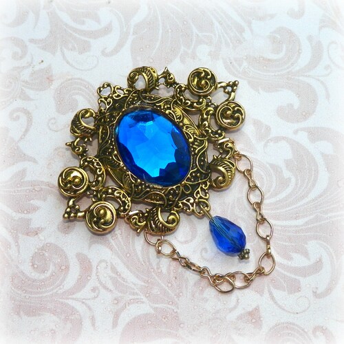 Victorian Brooch Pin Emerald Green Gothic Vintage Style Etsy