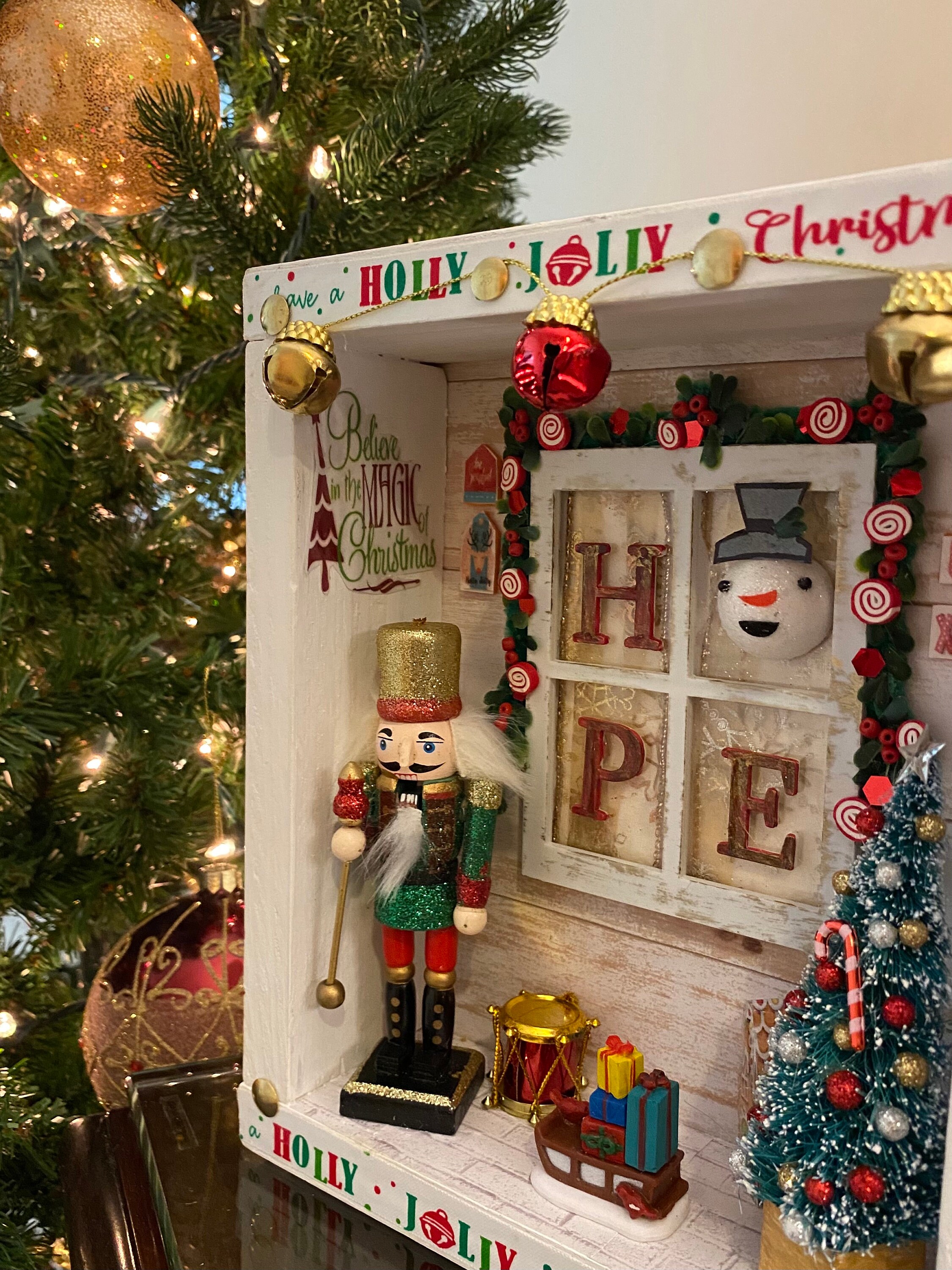1:12 Miniature Christmas Diorama Box – A WeeBitTeeny Modern Mini's